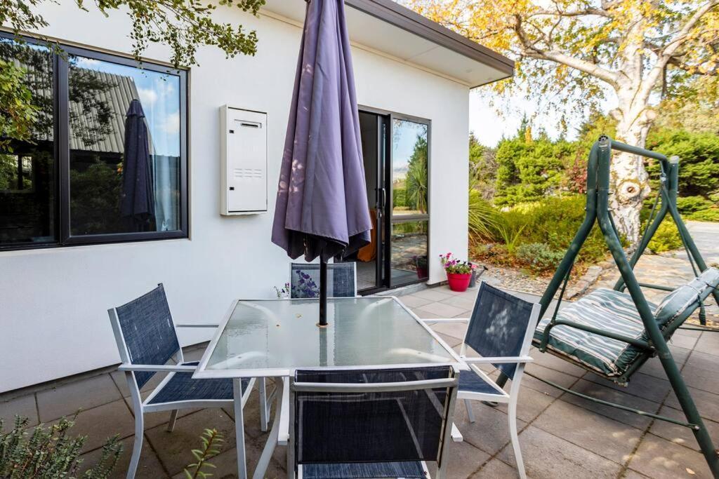 Апартаменты Cosy Coudret Flat Кромвель Экстерьер фото